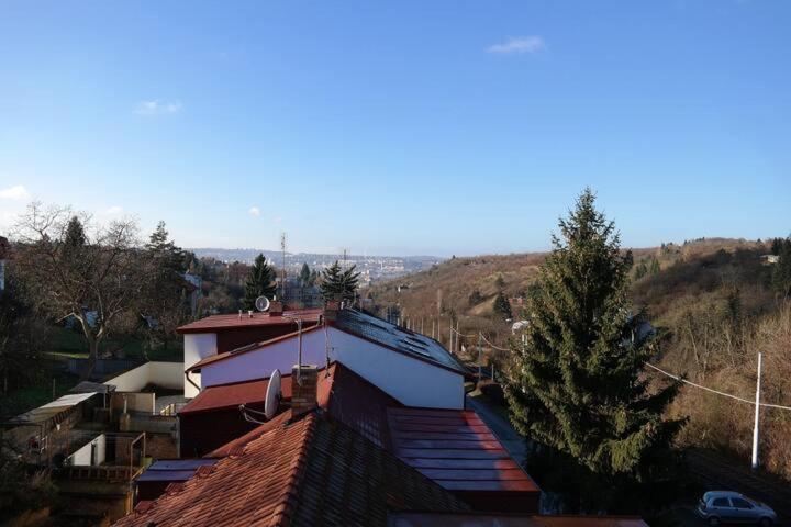 Apartment Trojska Прага Екстериор снимка