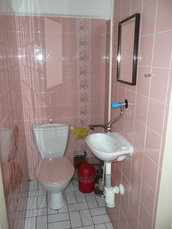 Apartment Trojska Прага Екстериор снимка